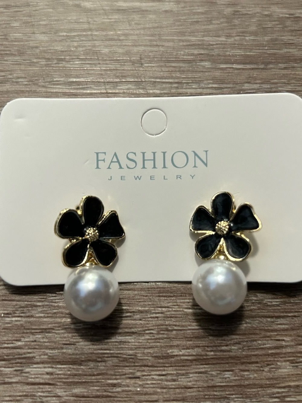 Black Flower Faux Pearl Drop Earrings